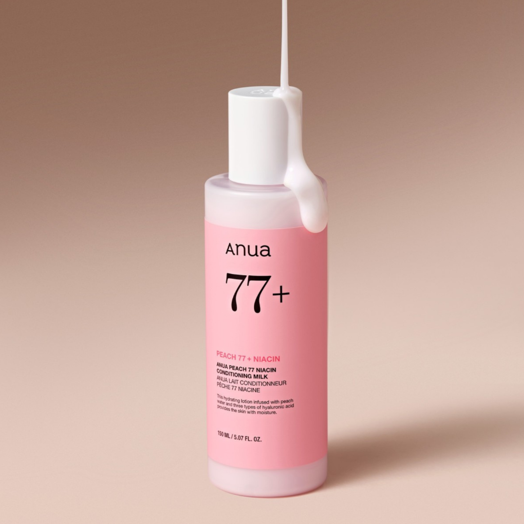 Kevyt ja maitomainen Anua Peach 77 Niacin Conditioning Milk-emulsio sisältää yhdistelmän useita ihoa helliviä ainesosia, jotka auttavat tukemaan ihon kosteustasapainoa, hehkua ja suojamuuria.