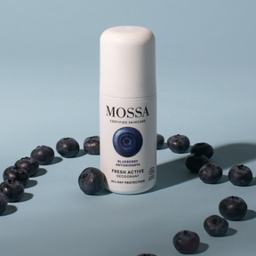 Mossa Fresh Active -deodorantti tarjoaa luonnollisen suojan hajuja neutraloivien ainesosien, kuten mineraalisuolan ja valkoisen teen uutteiden avulla.