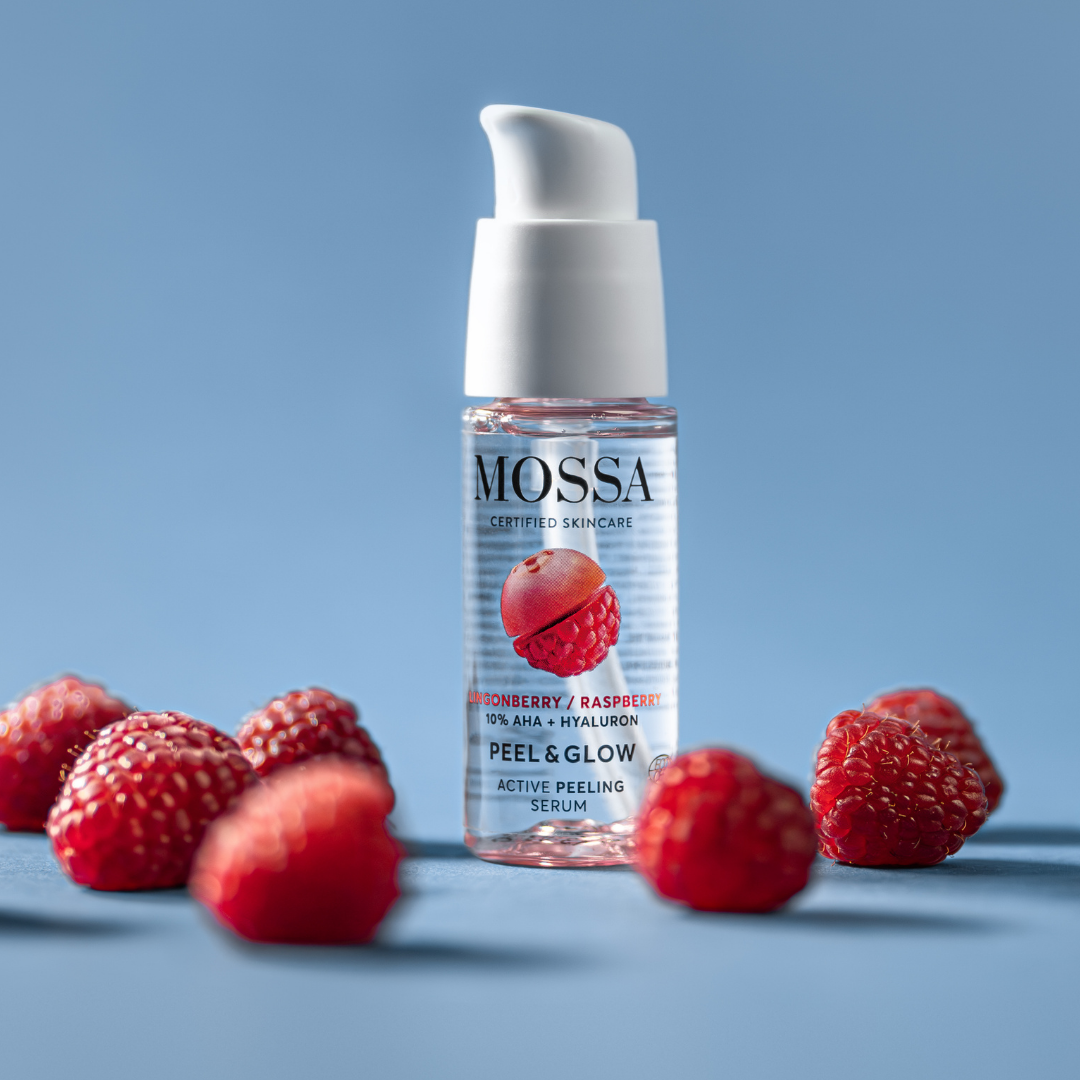 Mossa Peel & Glow Active Peeling Serum -kuoriva seerumi auttaa ihoa uudistumaan yön aikana saaden sen näyttämään kirkkaammalta, sileämmältä ja tasaisemman sävyiseltä.