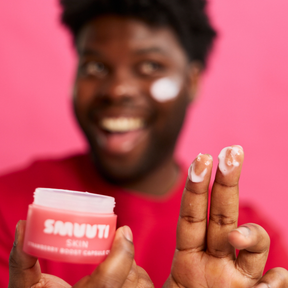 Smuuti Skin Strawberry Boost Capsule Cream -kasvovoide sopii kaikille ihotyypeille, erityisesti samealle iholle