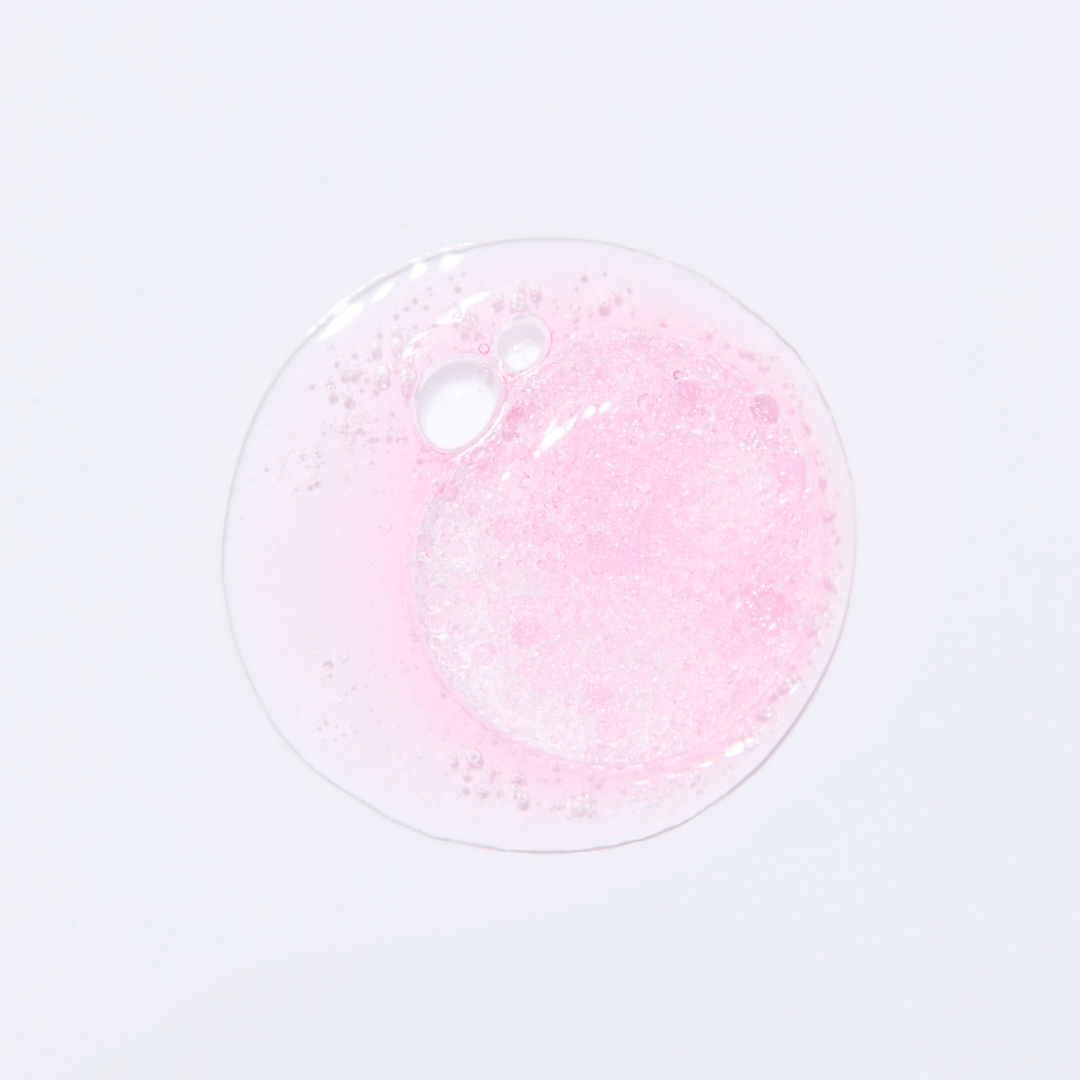 Standard Seoul Firming Bouncy Boost Serum sopii kaikille ihotyypeille ja erityisesti iholle, joka kaipaa lisää kiinteyttä, kimmoisuutta ja sileyttä.